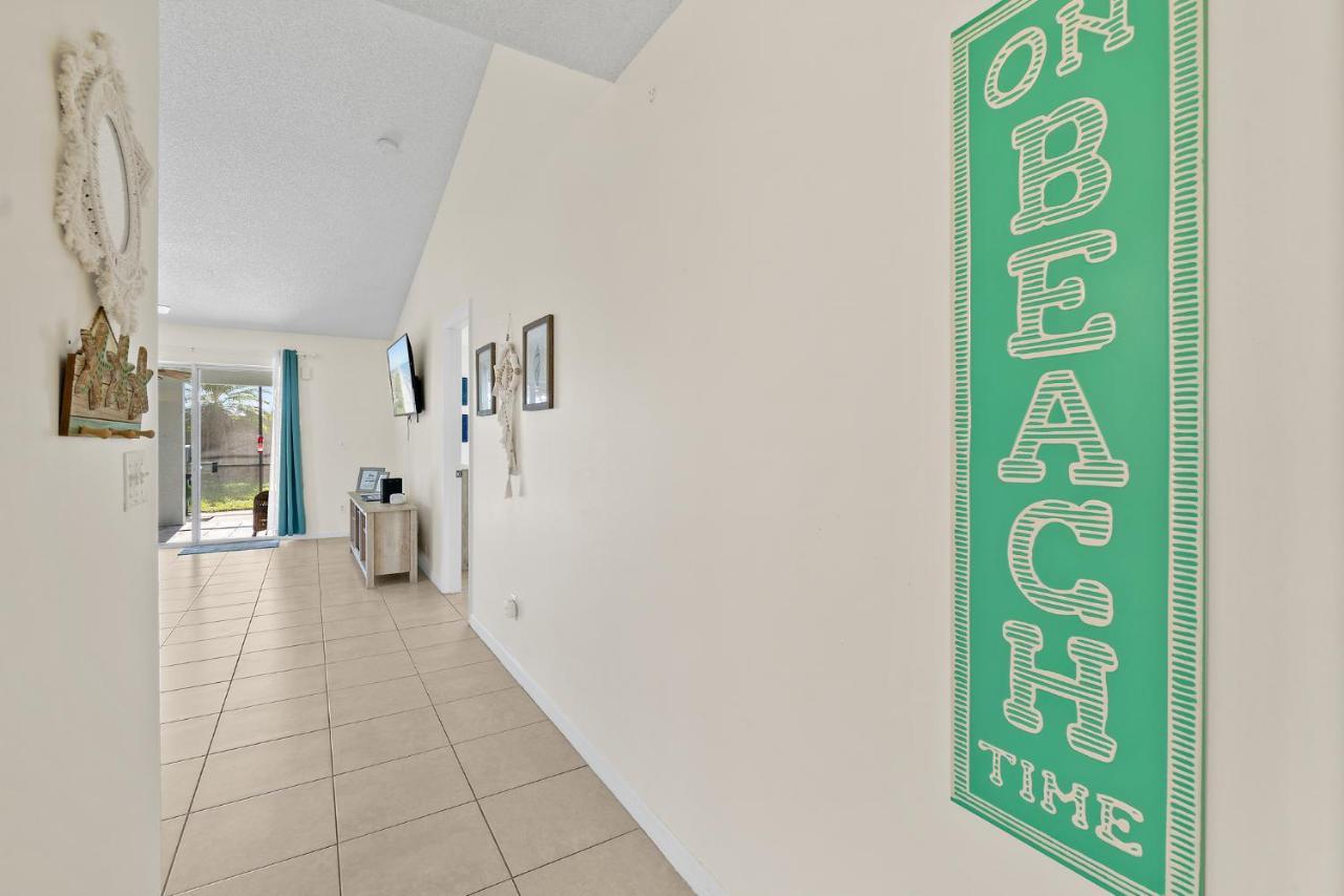 Oceanview Haven - 2Br Beach Townhome With Patio, Shared Heated Pool Steps From Paradise Beach Park! Melbourne Exterior photo
