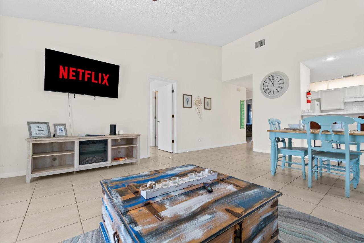 Oceanview Haven - 2Br Beach Townhome With Patio, Shared Heated Pool Steps From Paradise Beach Park! Melbourne Exterior photo